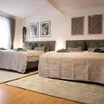 & Living - Sole 別荘